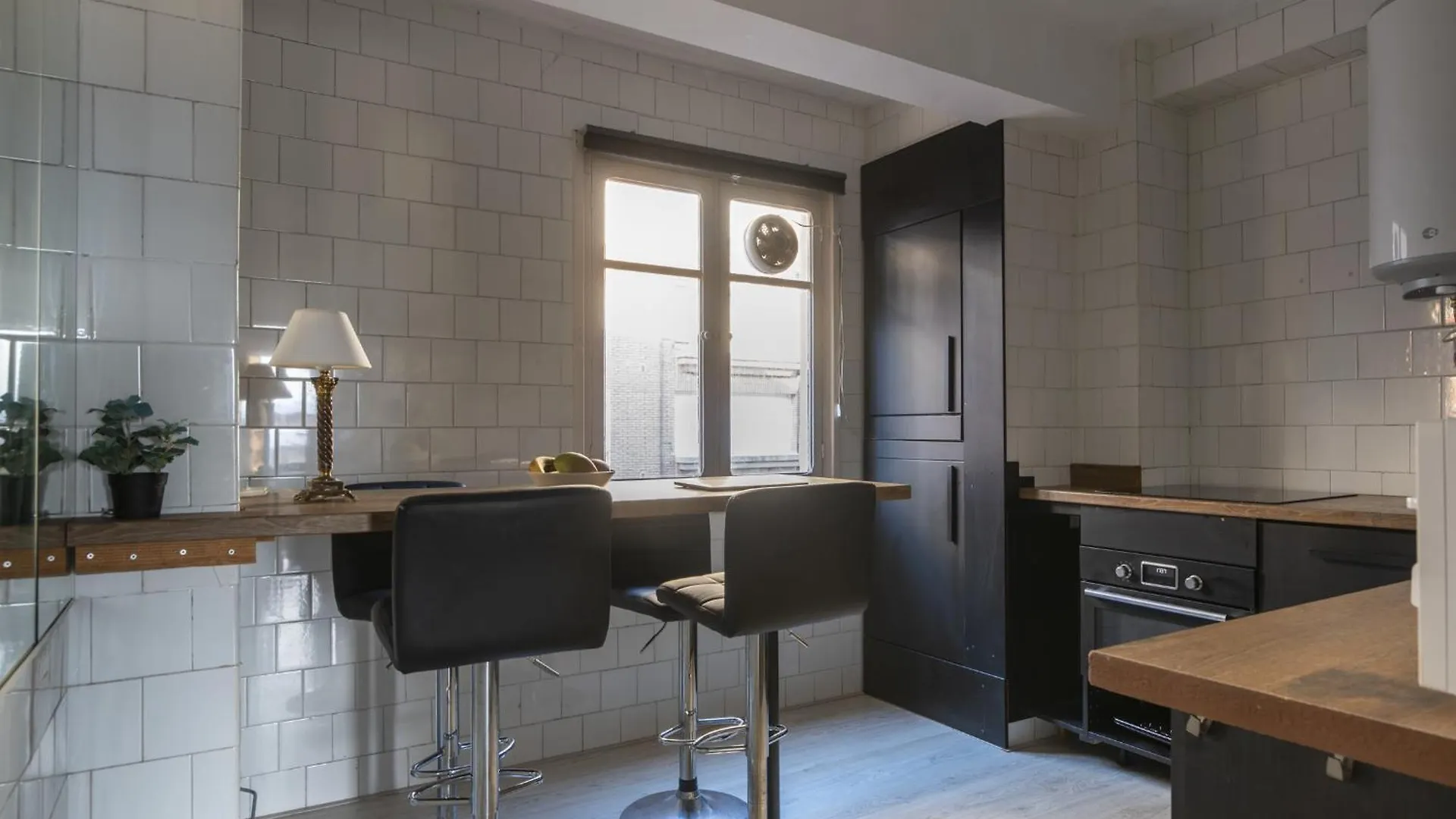 Cornelia 31- Your Home In Santander Apartment